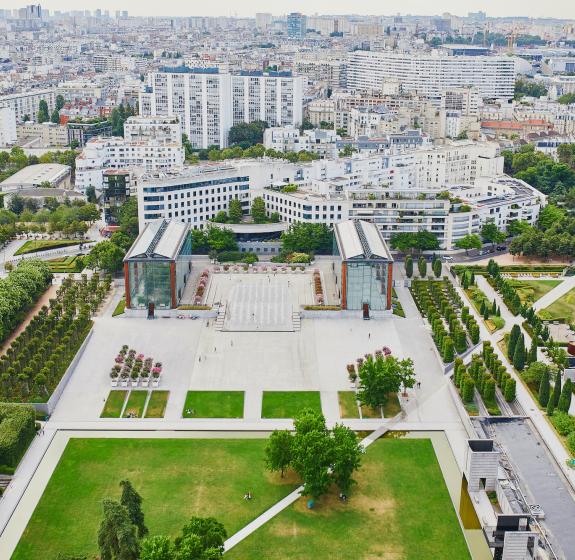 Avril à Paris : profiter des parcs et jardins du 15ᵉ arrondissement