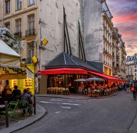 Le retour des longues soirées parisiennes sur la rive gauche
